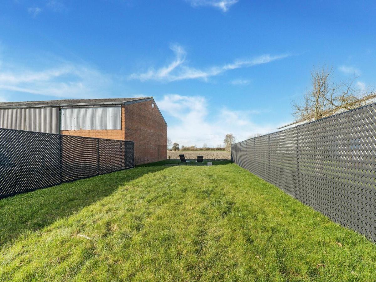 Modern Holiday Home With Garden Aardenburg Eksteriør bilde